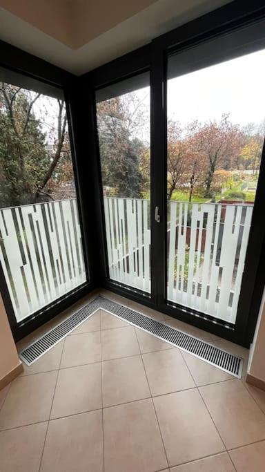 Residence Garden Tower - Zimni Zahrada Praha Bagian luar foto
